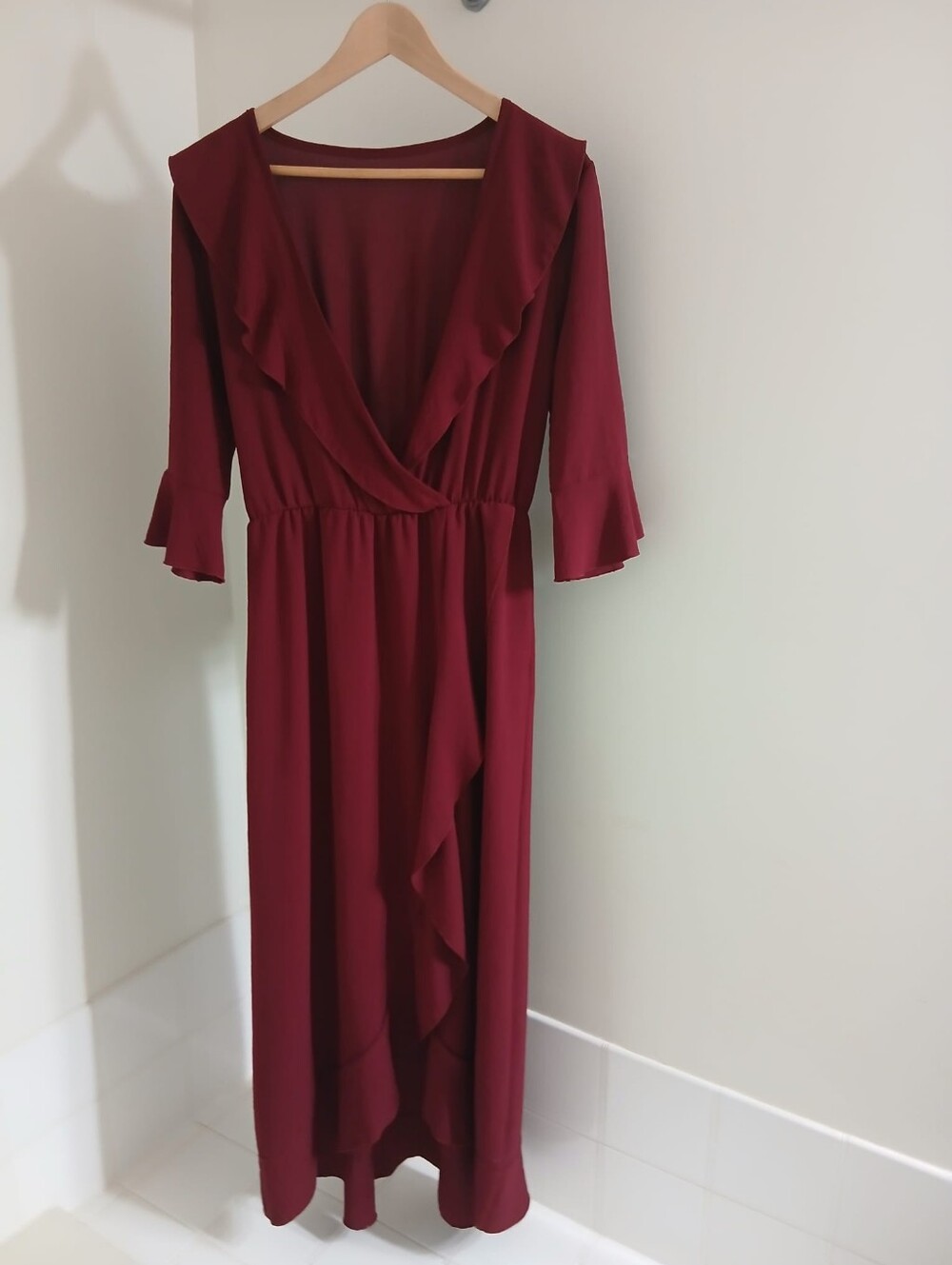 NEW Elegant Wine/Burgandy Evening Dress